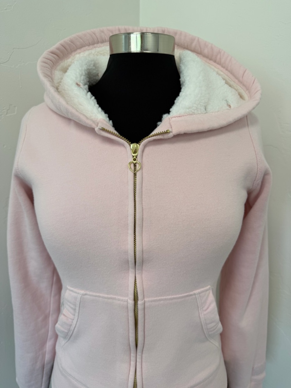 Hollister x Crocs Sherpa-Lined Zip-Up Pink Milk Hoodie Jacket Size S - Picture 4 of 14